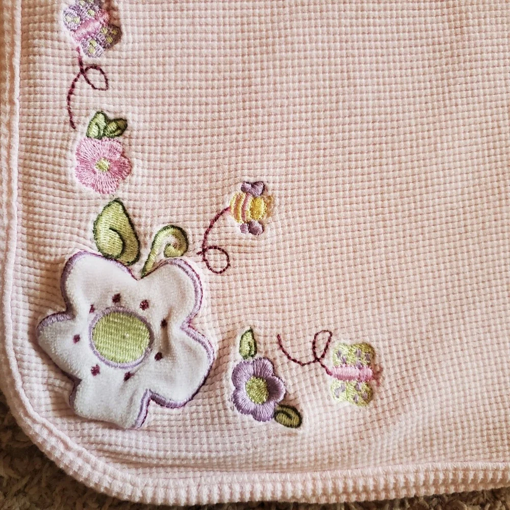 Pink Waffle Knit Baby Blanket‎ Embroidered Floral Thermal Receiving